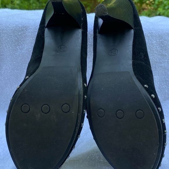 MOSSIMO black suede platforms with rivets- size 9.5 gently worn.  SEXY! - Picture 8 of 14